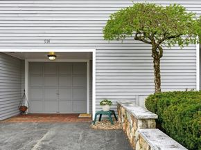 914 Sherwood Forest Lane 914, Saugus MA 01906