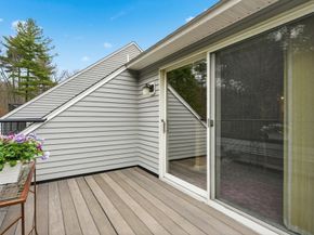 914 Sherwood Forest Lane 914, Saugus MA 01906