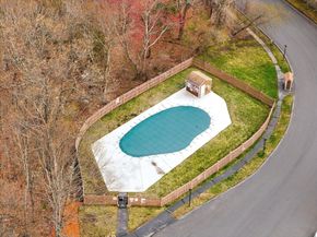 914 Sherwood Forest Lane 914, Saugus MA 01906