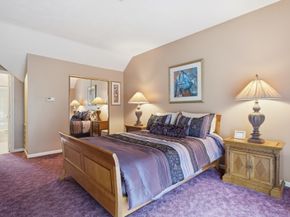 914 Sherwood Forest Lane 914, Saugus MA 01906