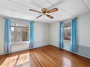 1 English St, Salem MA 01970