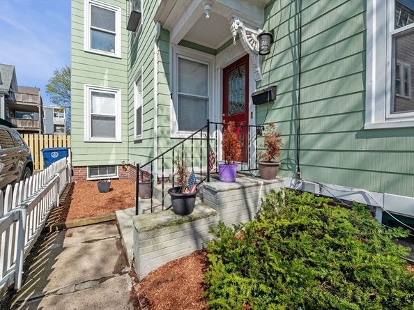 1 English St, Salem MA 01970