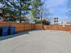 1 English St, Salem MA 01970