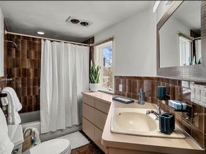 2 Rolleston Rd, Marblehead MA 01945
