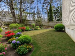 2 Rolleston Rd, Marblehead MA 01945