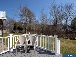78-82 Church St, Mattapoisett MA 02739