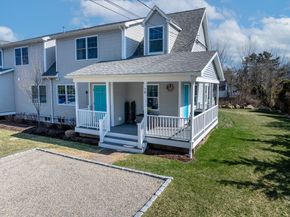 78-82 Church St, Mattapoisett MA 02739