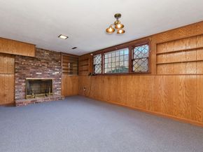 72 Stivaletta Dr, Dedham MA 02026
