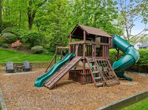 5 Walnut Street, Lexington MA 02421