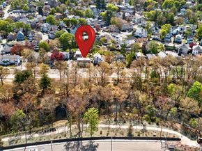 70 Brush Hill Rd, Milton MA 02186