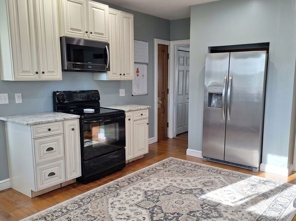 83 Chestnut Street, Gardner MA 01440