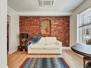 130 Myrtle St, Boston MA 02114
