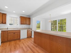 14 Angell Brook Dr 14, West Boylston MA 01583