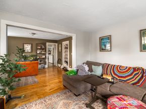 25 Almont Ave, Worcester MA 01604