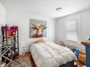 25 Almont Ave, Worcester MA 01604