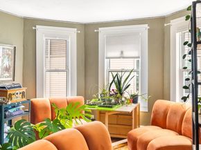25 Almont Ave, Worcester MA 01604