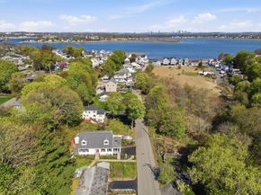 67 Wituwamat Rd, Weymouth MA 02191
