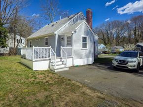 29 Anderson, Stoughton MA 02072