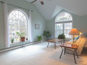 17 Foster Ct, Gardner MA 01440