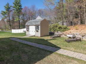 17 Foster Ct, Gardner MA 01440