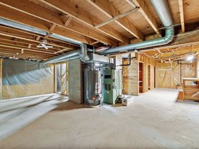 19 Orchard Ln, Holliston MA 01746