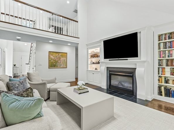 1003 Wisteria Way 1003, Wayland MA 01778