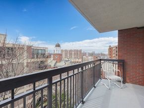 50 Longwood Ave 718, Brookline MA 02446
