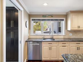 10 Appleton Road, Natick MA 01760