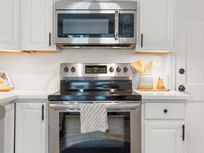 10 1/2 Herbert Street 21, Salem MA 01970