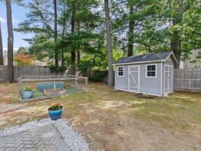 36 Mayflower St, Kingston MA 02364