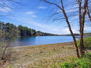 91 Phillips Rd, Pembroke MA 02359