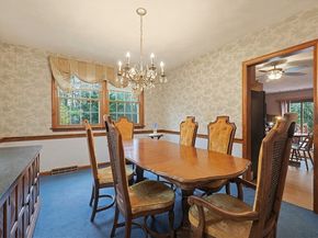 5 Montgomery Dr, Framingham MA 01701