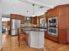 245 North St, Duxbury MA 02332