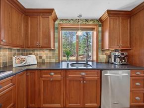 245 North St, Duxbury MA 02332