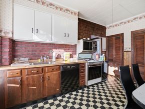 7 Sheldon St, Boston MA 02131