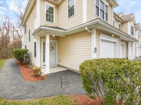 249 Salem Street 4, Reading MA 01867