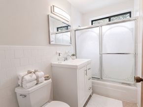 33 Paul St 24, Newton MA 02459