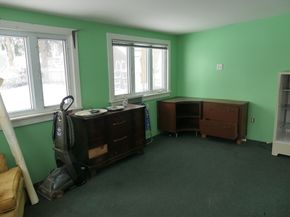 30 Hooper Rd, Dedham MA 02026