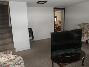 30 Hooper Rd, Dedham MA 02026