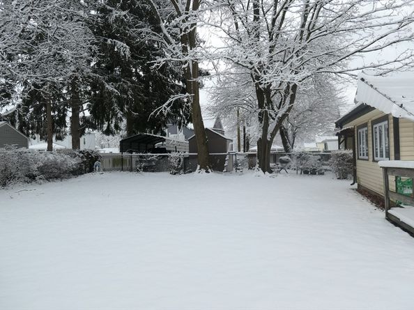 30 Hooper Rd, Dedham MA 02026