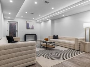 445 Hillside Ave 445, Needham MA 02494