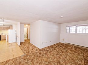 39 Pleasant St B4, Northborough MA 01532