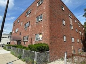 624 Hyde Park Ave C3, Boston MA 02131