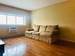 624 Hyde Park Ave C3, Boston MA 02131