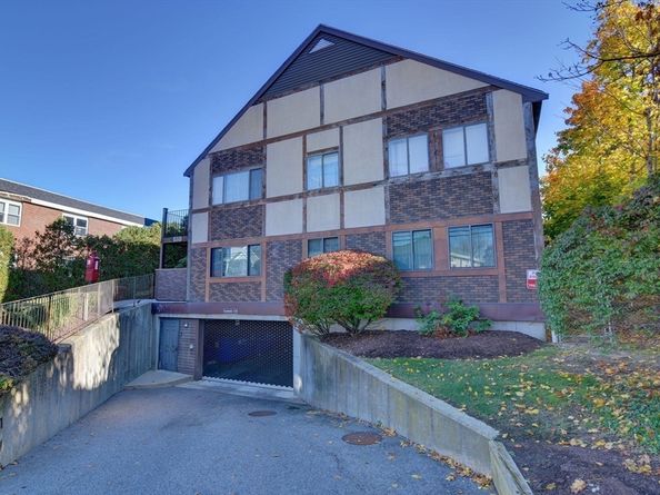 85 E Squantum St 10, Quincy MA 02171