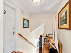 45 County St 4, Ipswich MA 01938