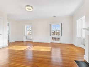 31 Washington Sq North 3, Salem MA 01970