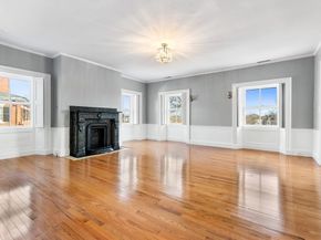 31 Washington Sq North 3, Salem MA 01970