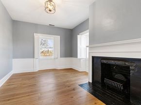 31 Washington Sq North 3, Salem MA 01970