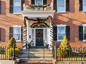 31 Washington Sq North 3, Salem MA 01970